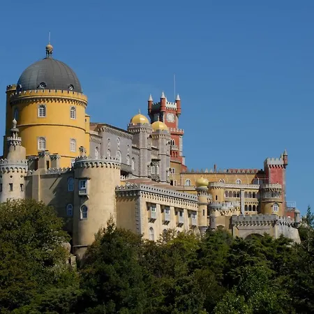 The * Sintra
